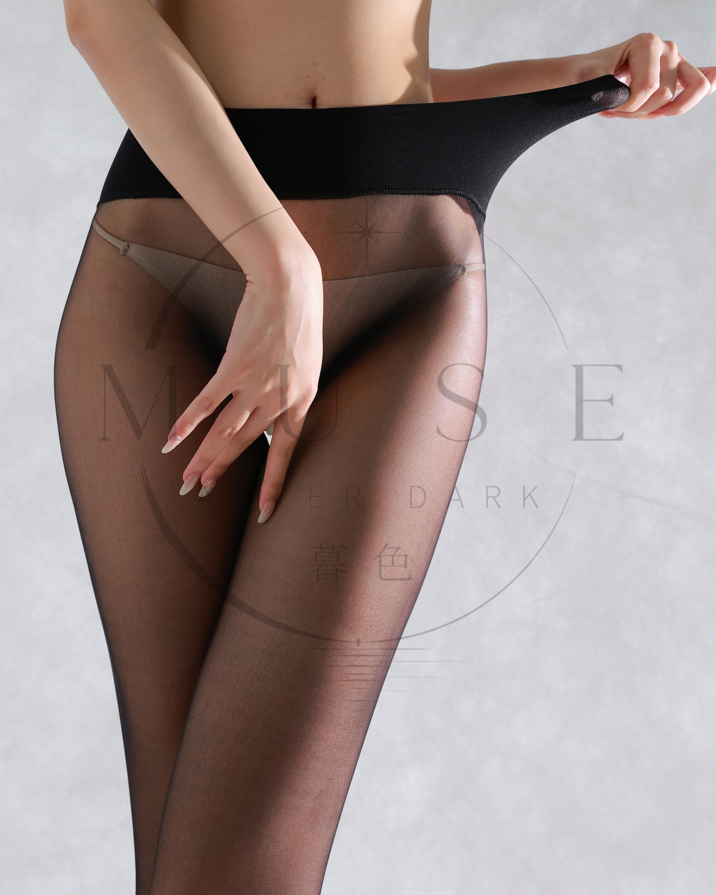 Whisper Melt Series 0.1D Mesh-Waist Seamless Sheer Pantyhose